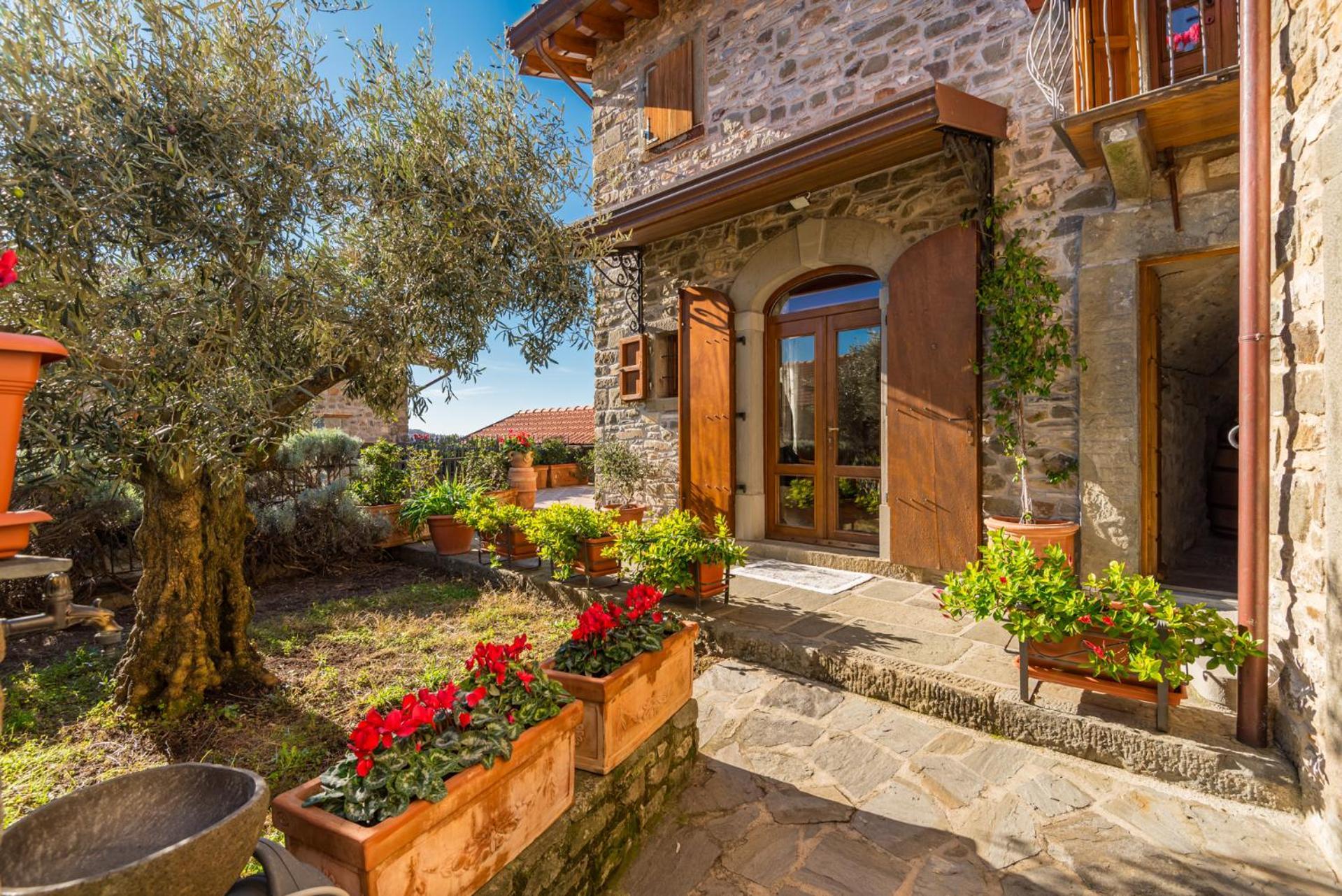 Vivi Luxury Country House Comano  Extérieur photo
